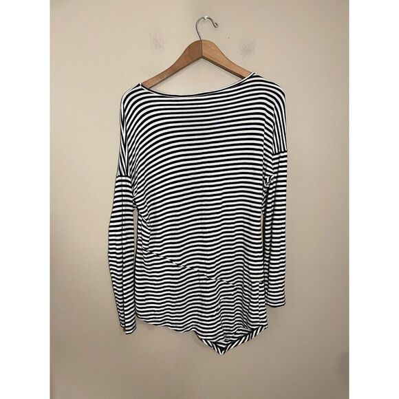 CAbi Long Sleeve Striped Asymmetrical Top Women’s Size Small #5064 Classic - Picture 3 of 5